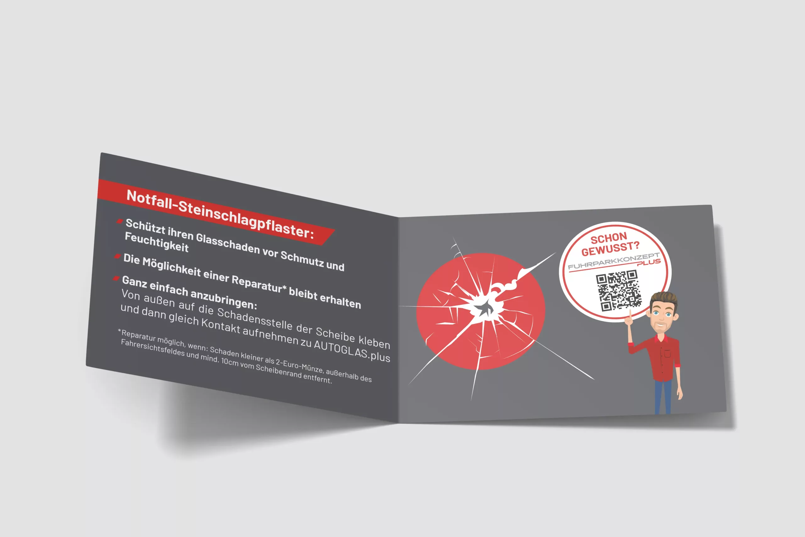 Eine aufgeschlagene Broschüre zeigt Informationen über einen Notfall-Flicken für Windschutzscheiben, mit einer Cartoon-Person, die auf eine Abbildung einer zerbrochenen Windschutzscheibe zeigt, und einem QR-Code auf der rechten Seite.