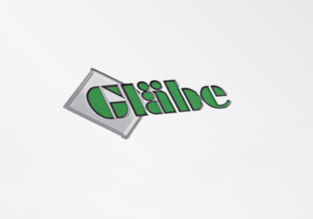 Das Bild zeigt das Wort "Gläbe" in grüner, stilisierter Schrift mit zwei Punkten über dem "a" und einem grauen, geneigten Quadrat hinter dem ersten Teil des Textes.